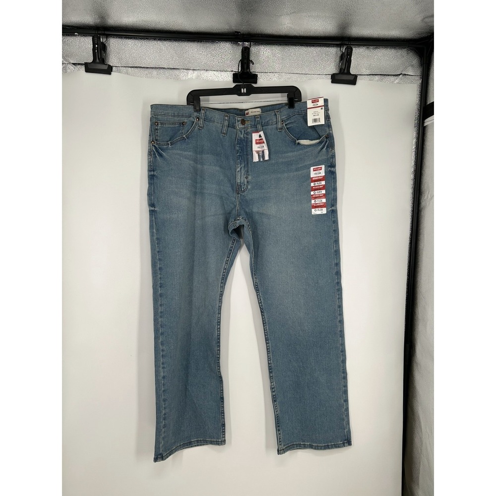 Wrangler Relaxed Fit BooBootcut Jeans Mens 44x30 Blue Denim Light Wash 5 Pocket